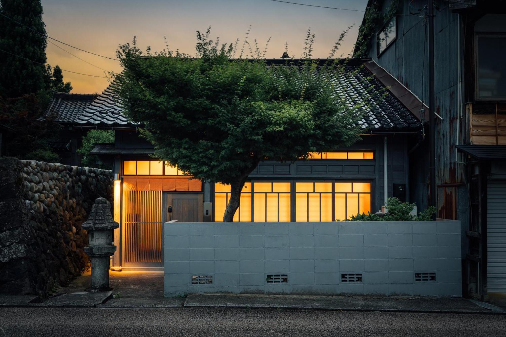Hotel Bed And Craft Nanto Exterior foto